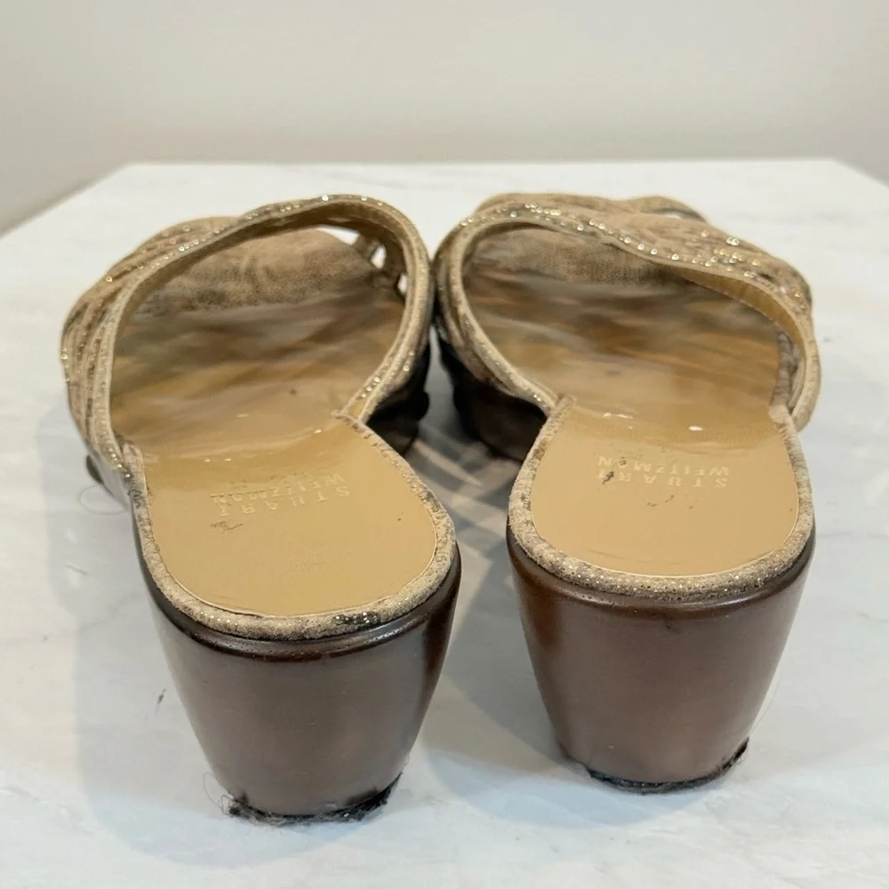 🔥Stuart Weitzman Gold Wedge Sandals Size 6.5🔥 - Picture 3 of 4